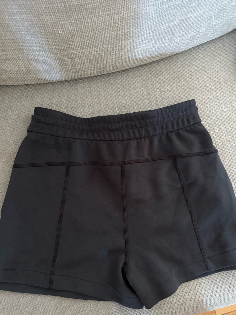 lululemon athletica Black High-Rise Relaxed Shorts - Picture 2 of 4